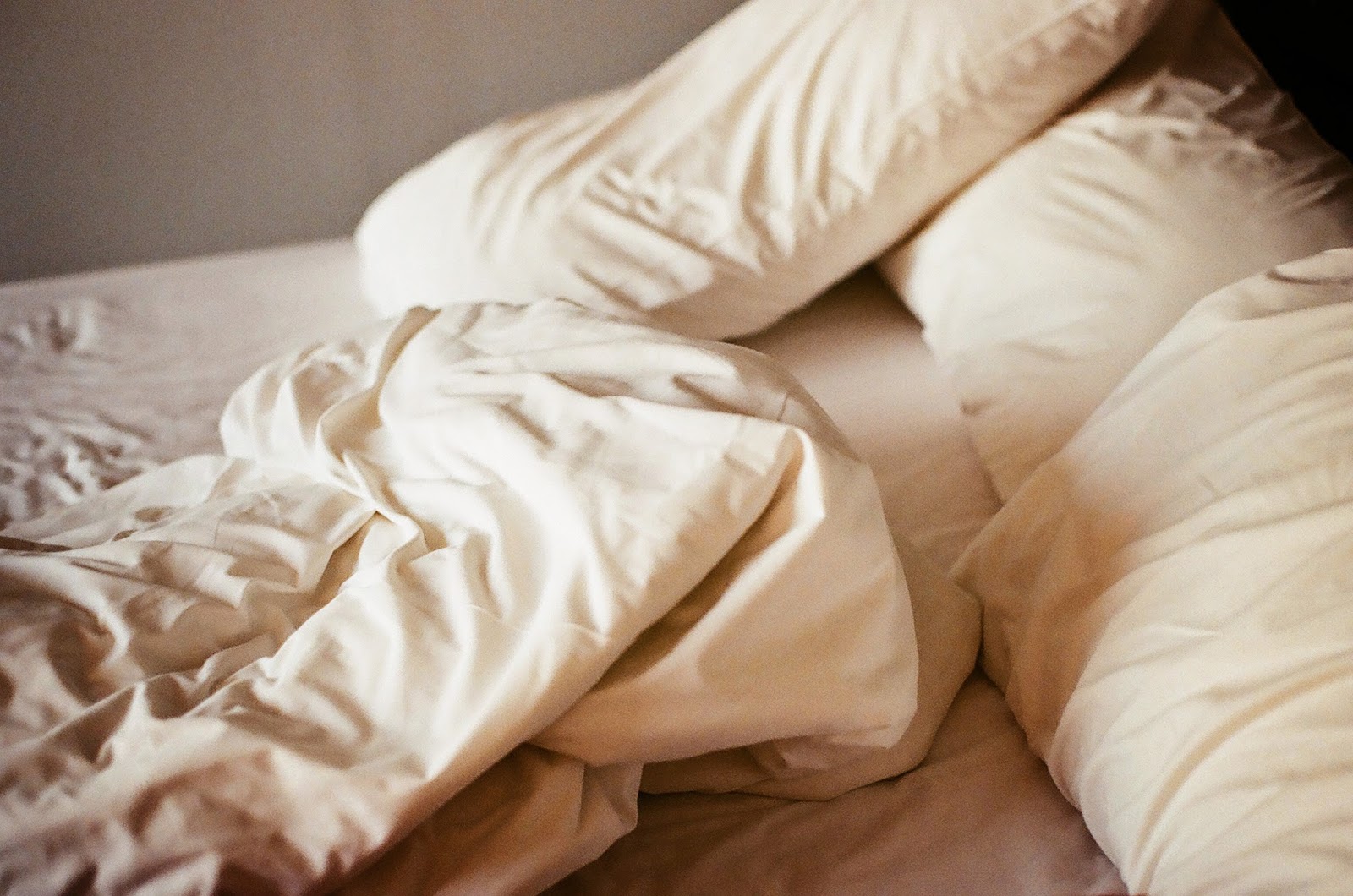 Как часто надо менять постельное белье взрослым
