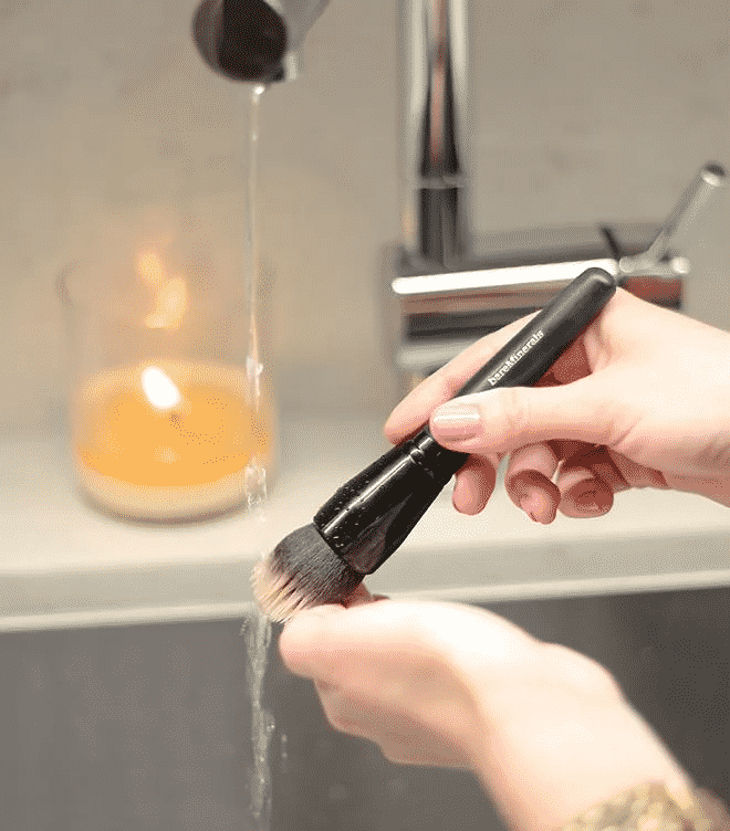 Как мыть кисти для макияжа жидким мылом | Как мыть кисти для макияжа в домашних условиях